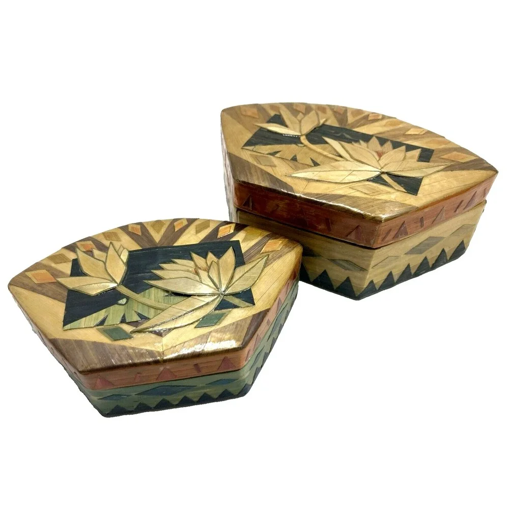 Vtg Set Of‎ 2 Handmade Nesting Trinket Boxes Lotus Flower Bamboo Inlay Lacquered